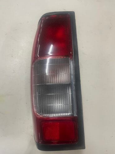 Nissan NP300 LHS Tail Light