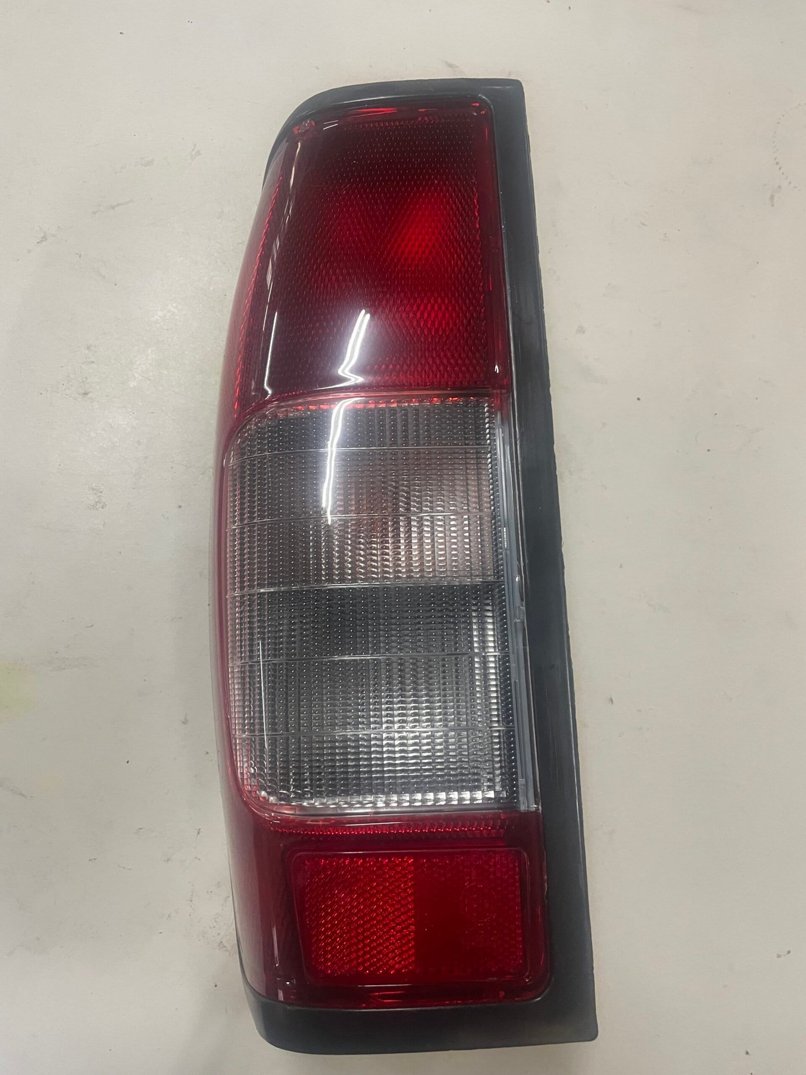 Nissan NP300 LHS Tail Light
