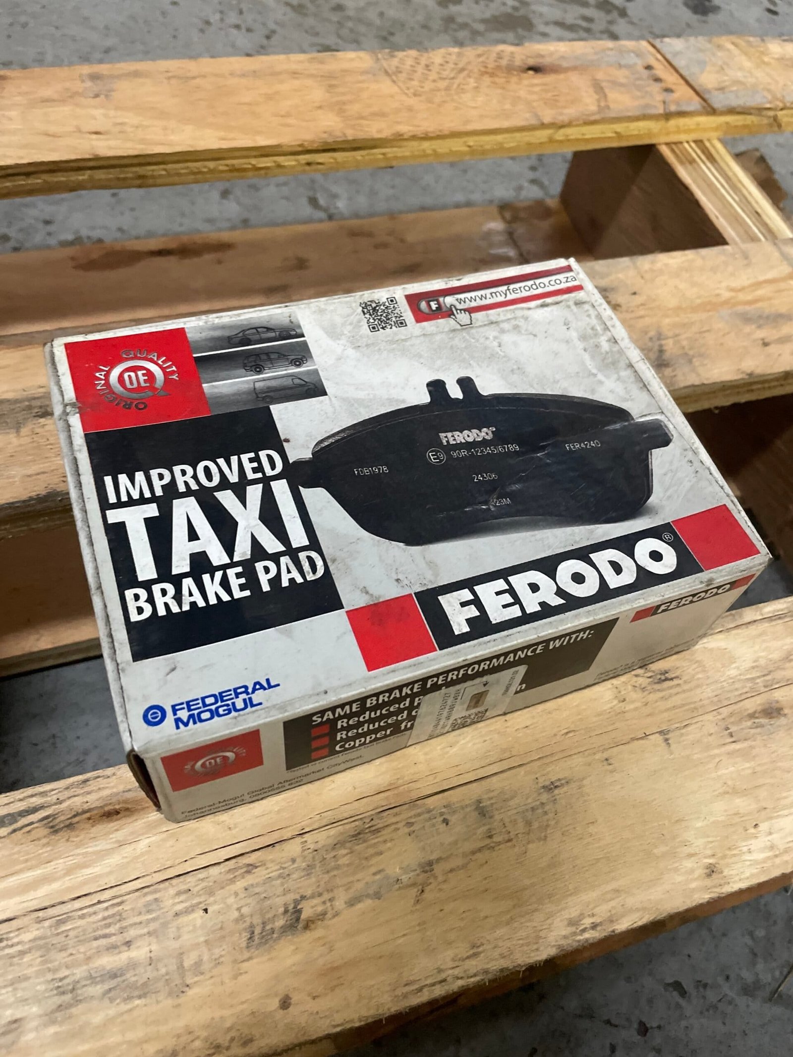 Brake Pads Baw Sasuka 2.7I (13 ) Toyota Hiace Sesfikile (19 ) Quantum (04 ) (FERODO FDB1854) (SET LH & RH Wheel)