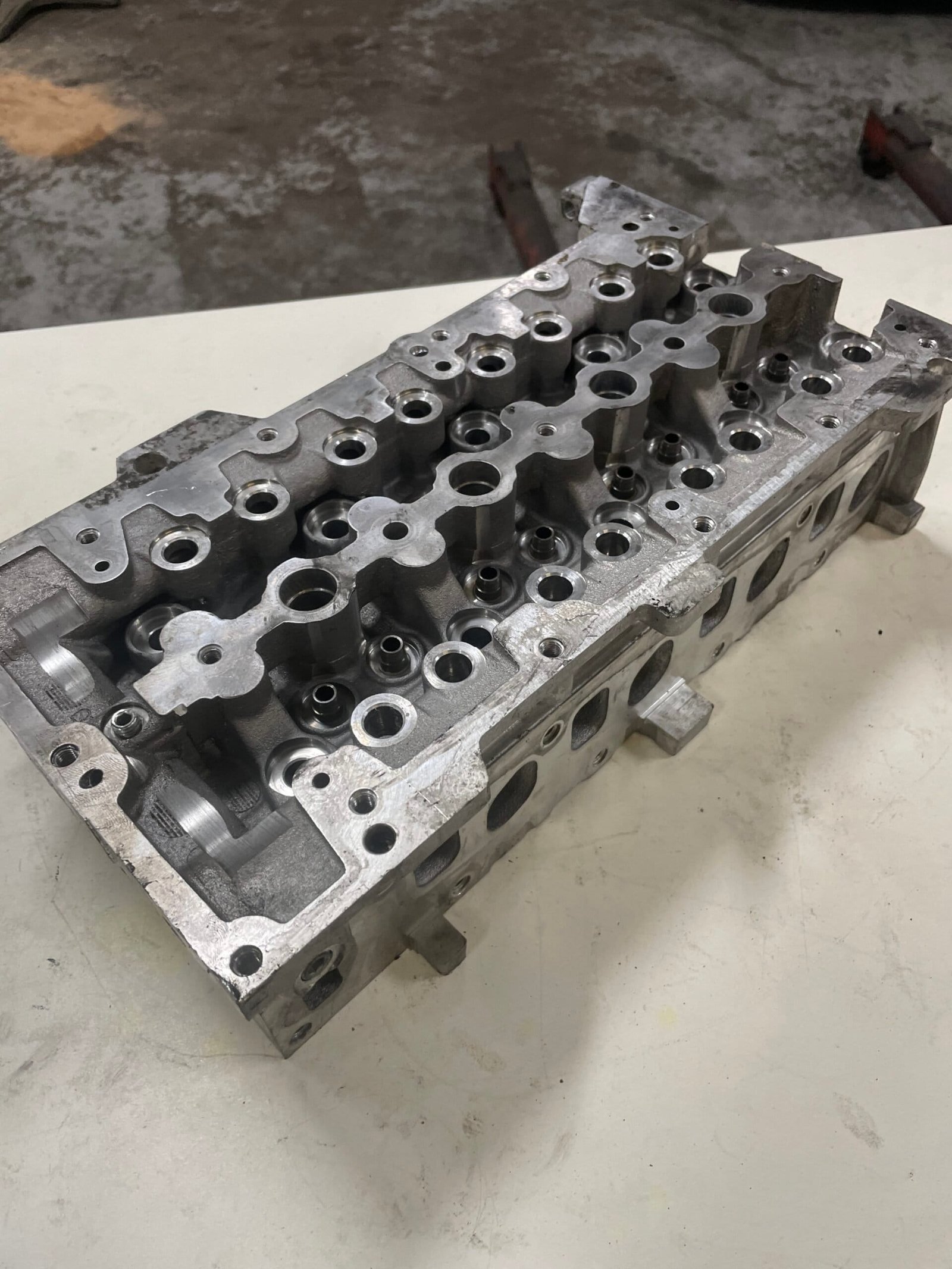 Utility Viva Chev 1.3 DT Head Bare