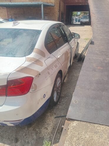 BMW f30 320i manual 2014 stripping for spares