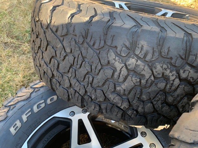 RIMs and TIRES Landcruiser