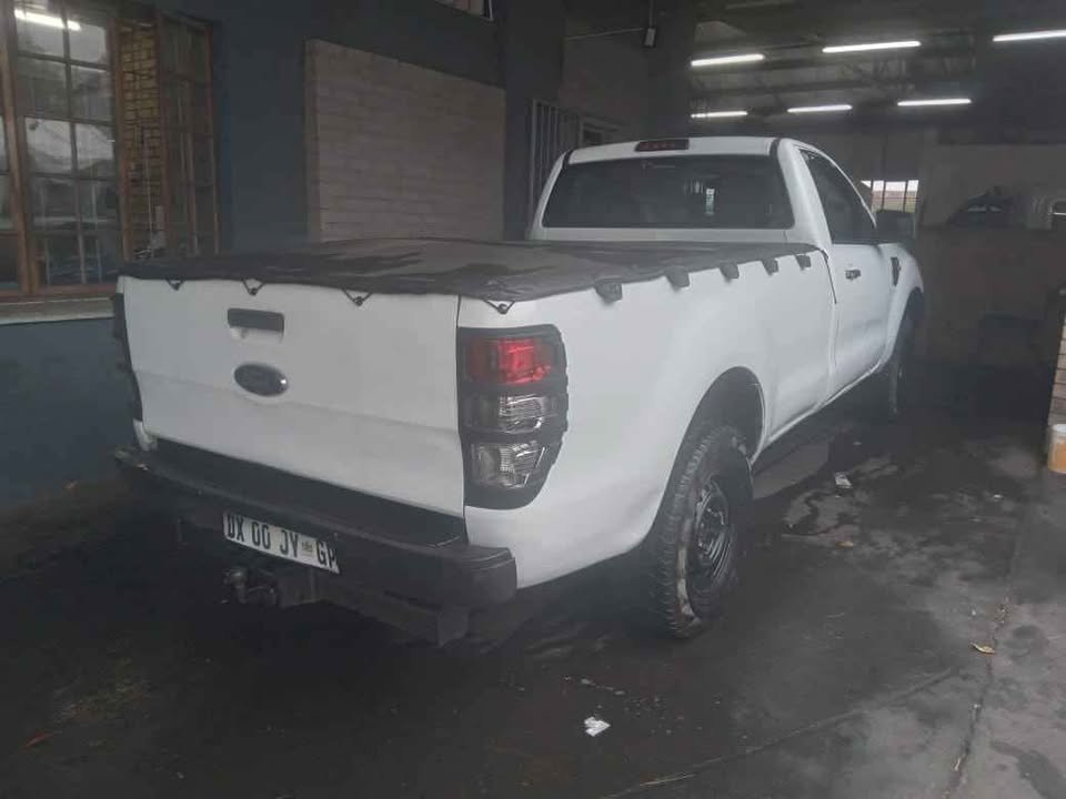 Stripping !!! 2015 Ford Ranger 2.2 For Parts