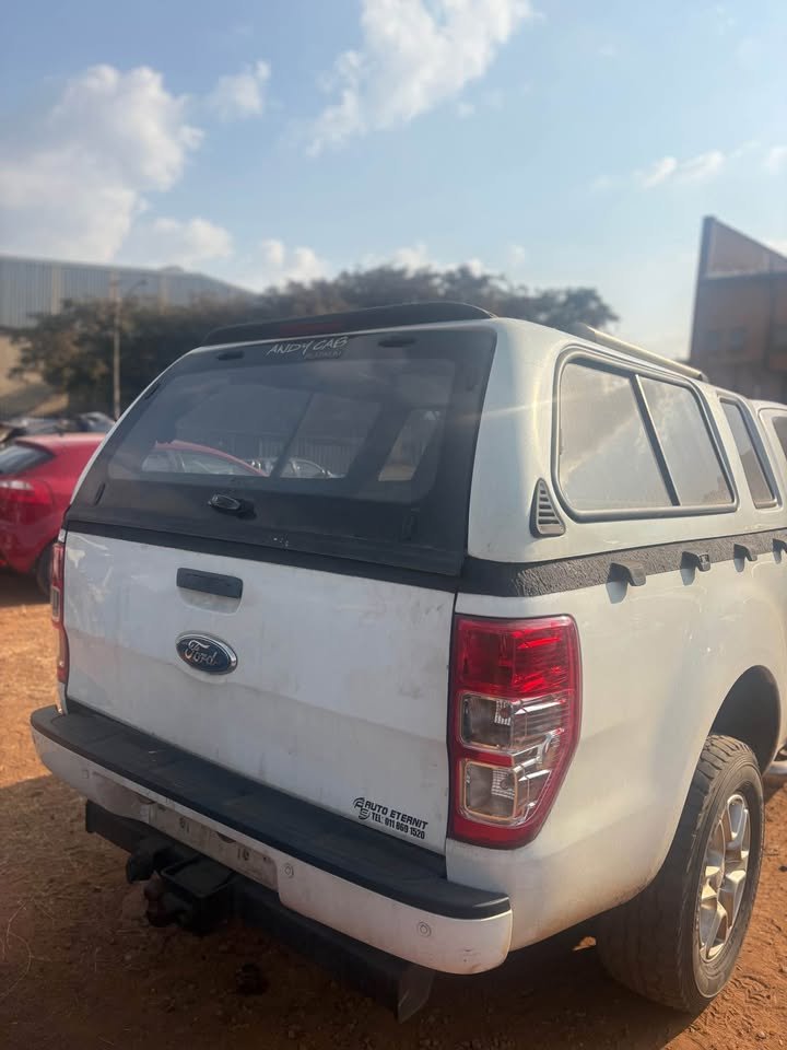 2014 Ford Ranger club cab 2.2 stripping for spares