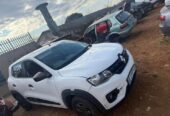Renault Kwid 2016 1.0 manual breaking for parts