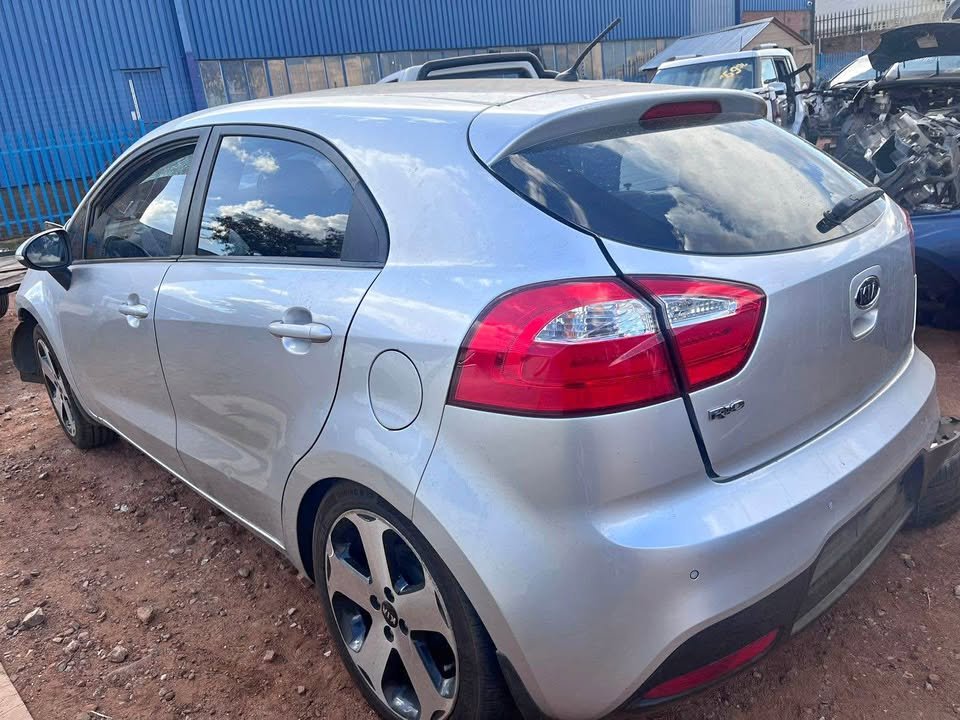 Kia Rio 1.4 2014 vehicle for stripping
