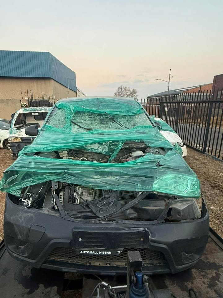 2016 Nissan NP200 1.6 stripping for spares