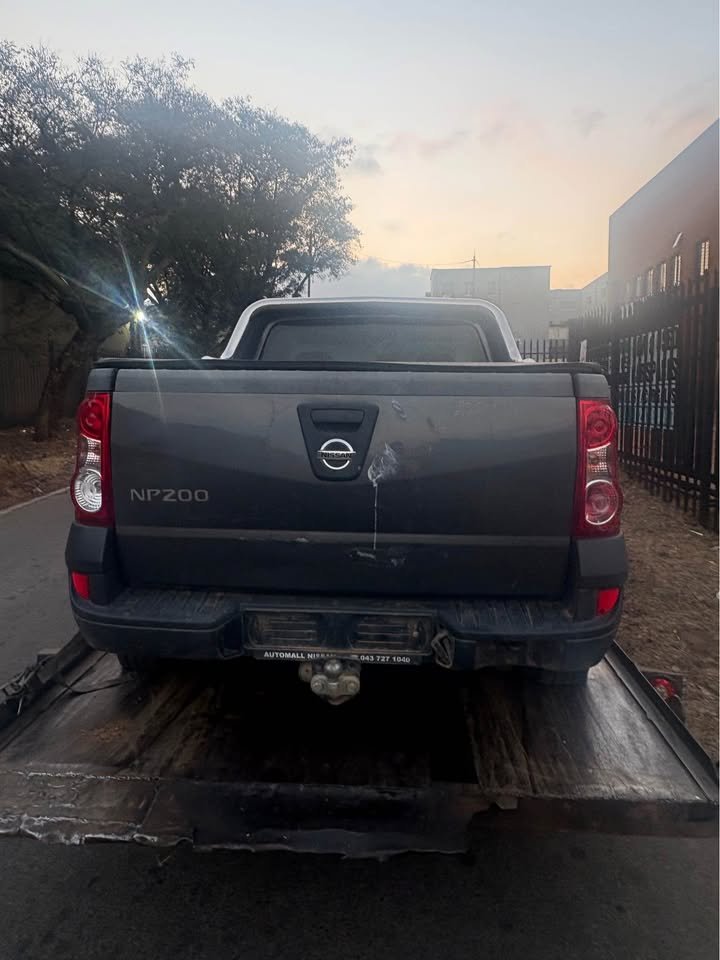 2016 Nissan NP200 1.6 stripping for spares
