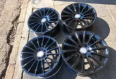 Set Mercedes-Benz Mag Rims 18inches