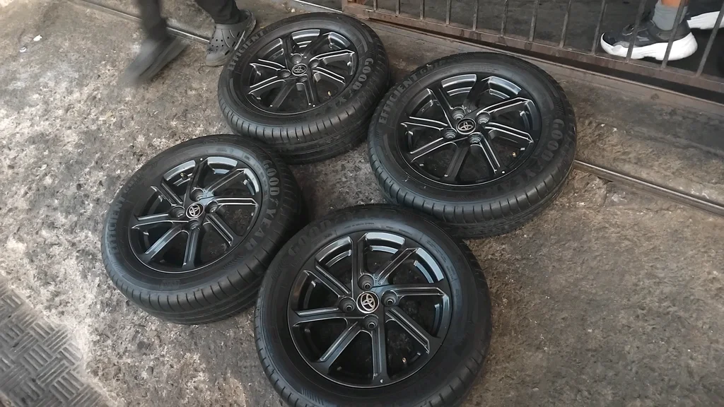 Toyota Mag Rims And Tyres For Sale 14inches