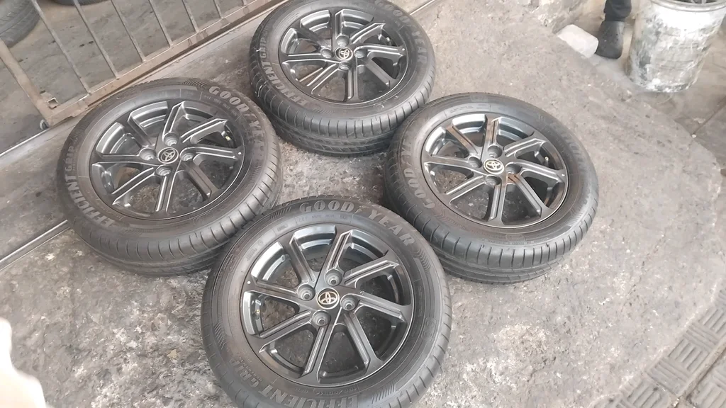 Toyota Mag Rims And Tyres For Sale 14inches