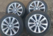 20 inches Mercedes-Benz Mag Rims and Tyre