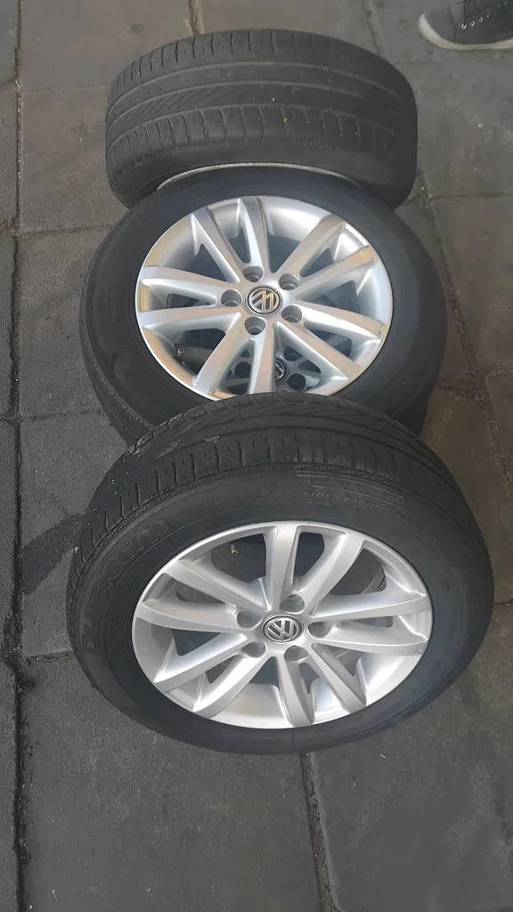 14inches VW Polo Mag Rims and Tyres for sale
