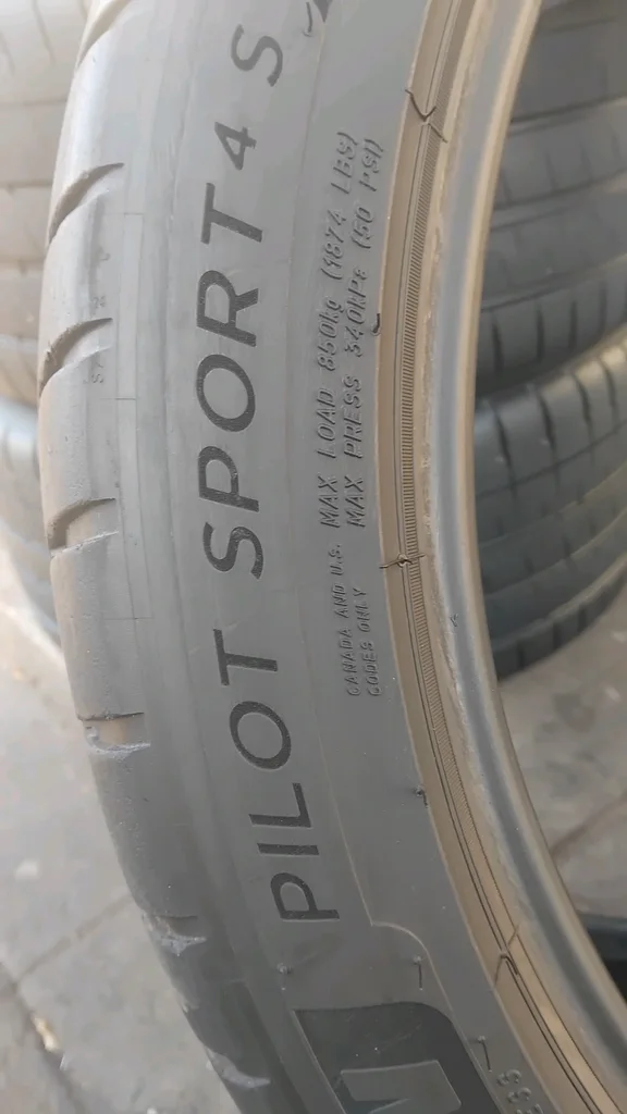 275/35/R20 Tyres for Sale