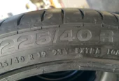 225/40/R19 Set Tyres