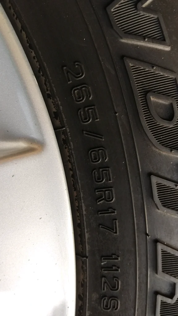 TOYOTA HILLUX MAG RIMS AND TYRES FOR SALE