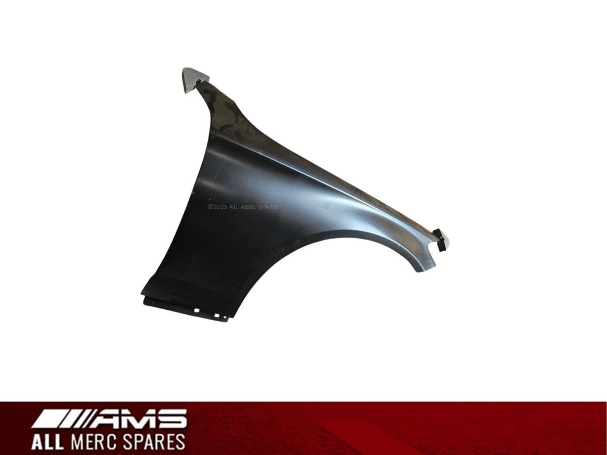 .NEW MERCEDES W205 FENDER