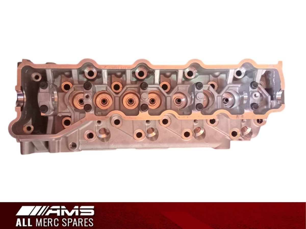 NEW MITSUBISHI COLT 4M40 2.8 CYLINDER HEAD (2004-UP)