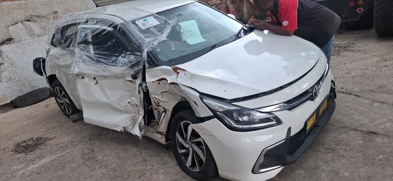 Toyota Starlet 1.5 XS Manual – Stripping for Spares