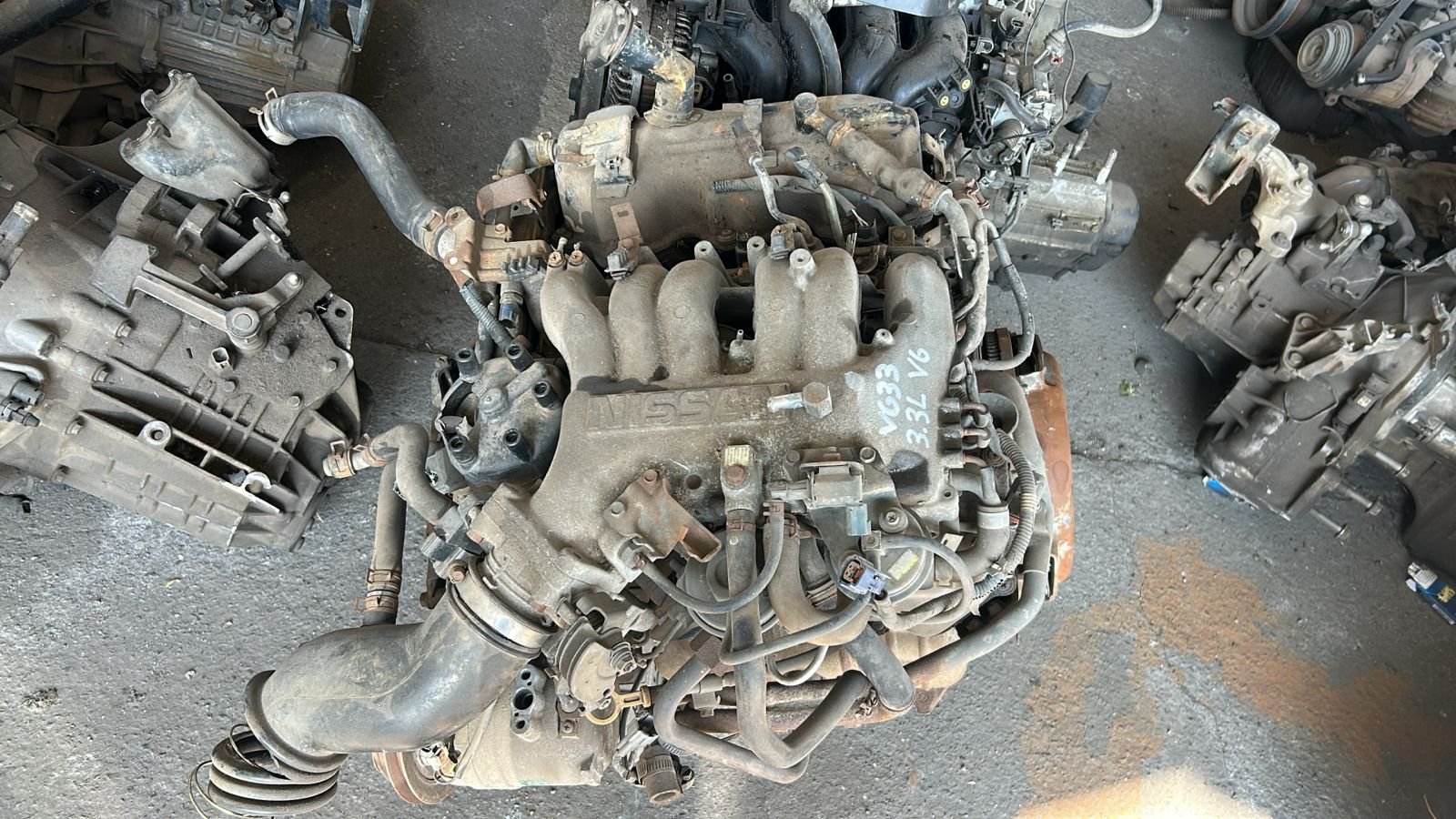 Nissan VG33 Engine