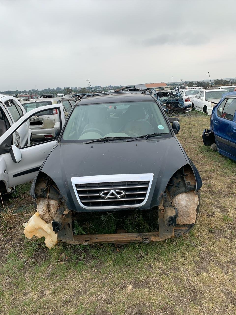 Chery Tiggo stripping for spares and parts