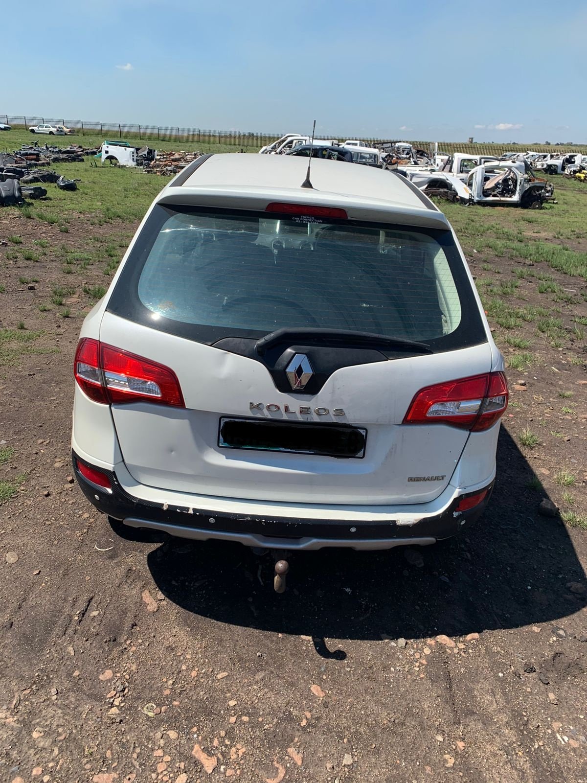Renault Coleos stripping for parts