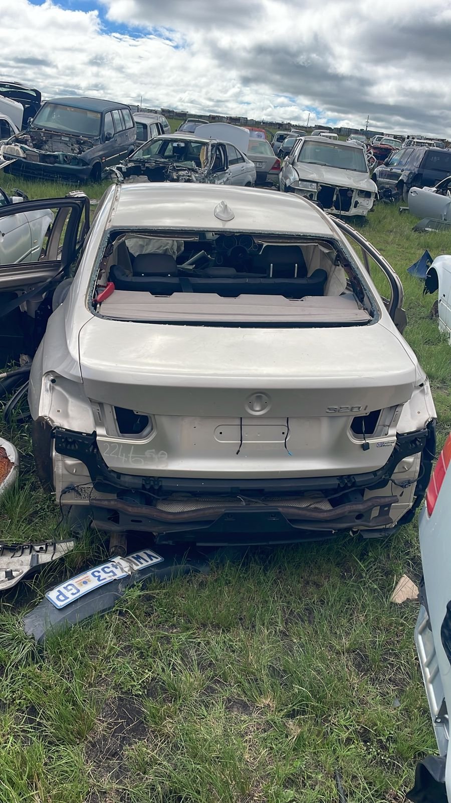 BMW F30 body parts available