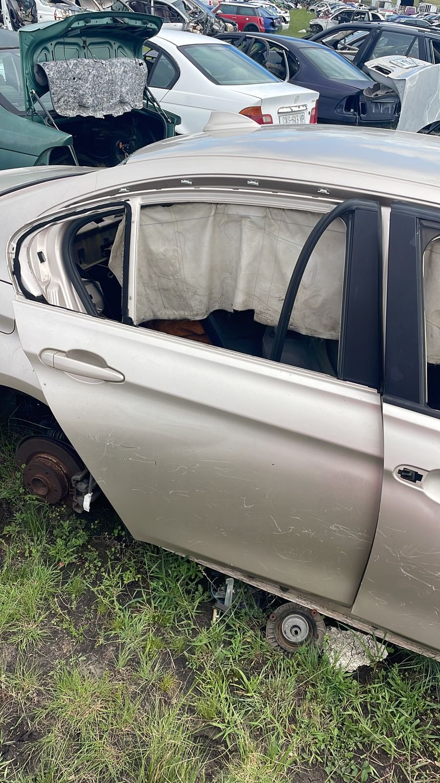 BMW F30 body parts available