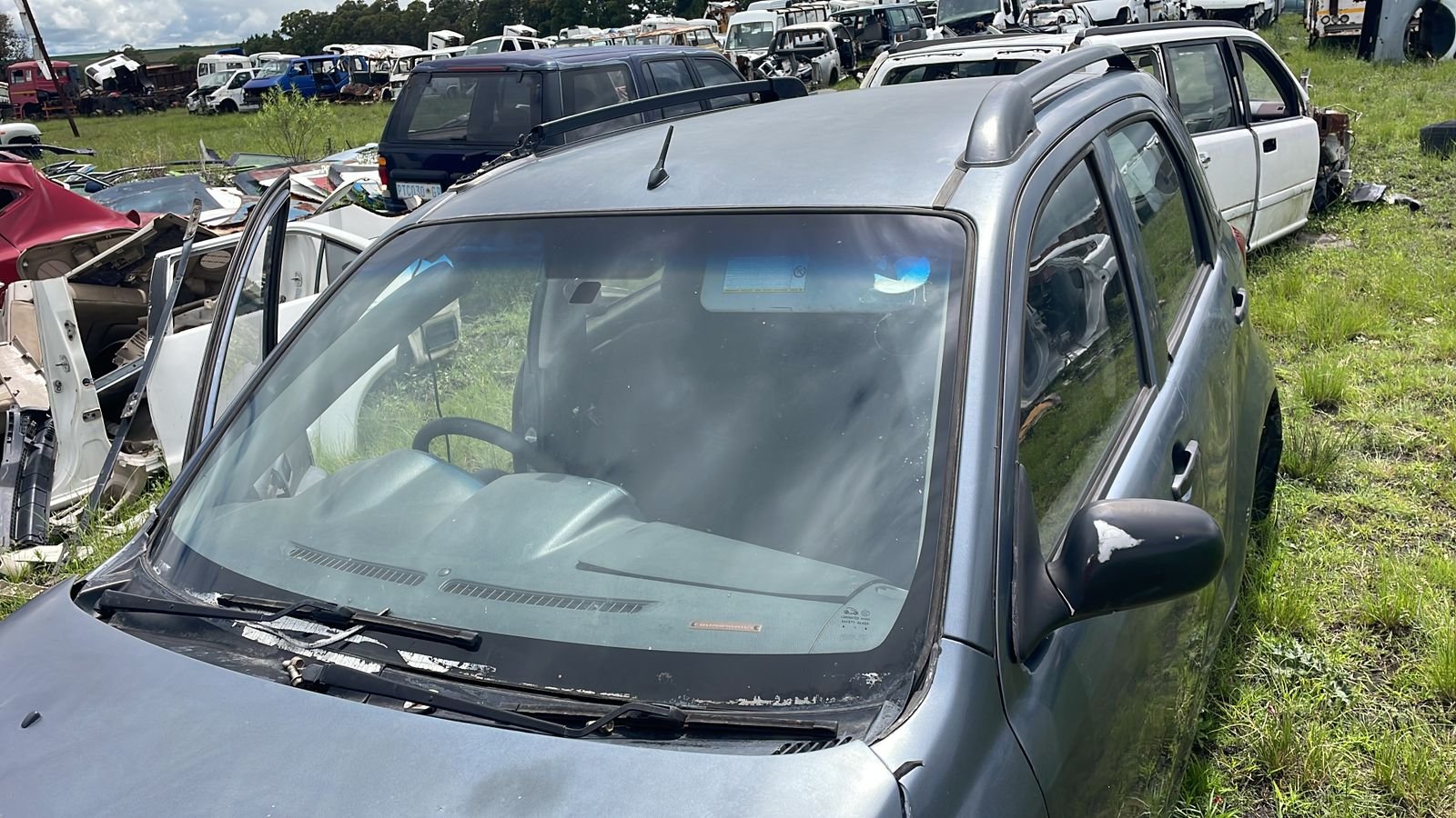 Daihatsu Terios Windscreens and door glasses available