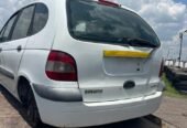 Renault Scenic spares and parts