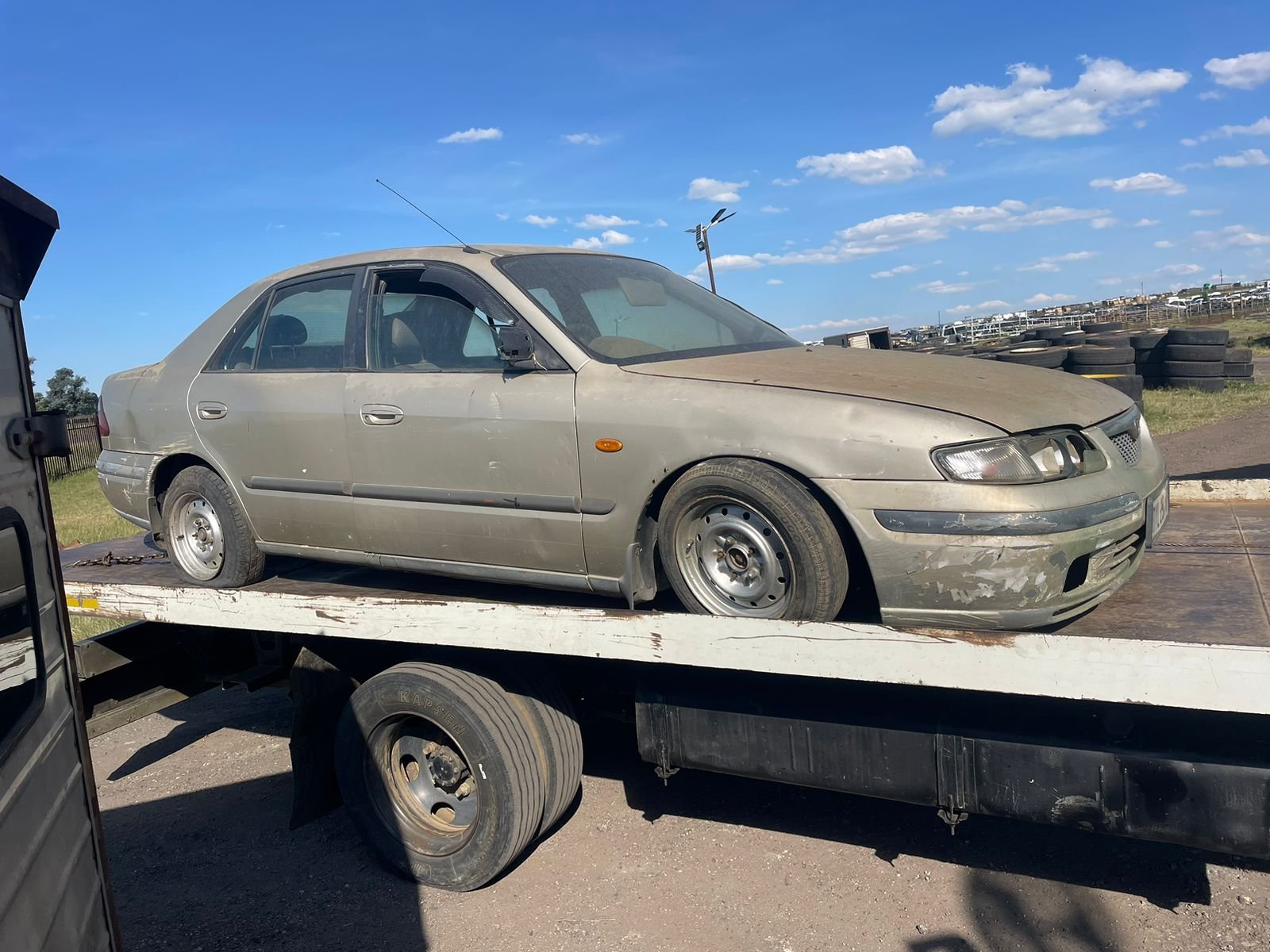 Mazda 626 stripping for spares and parts