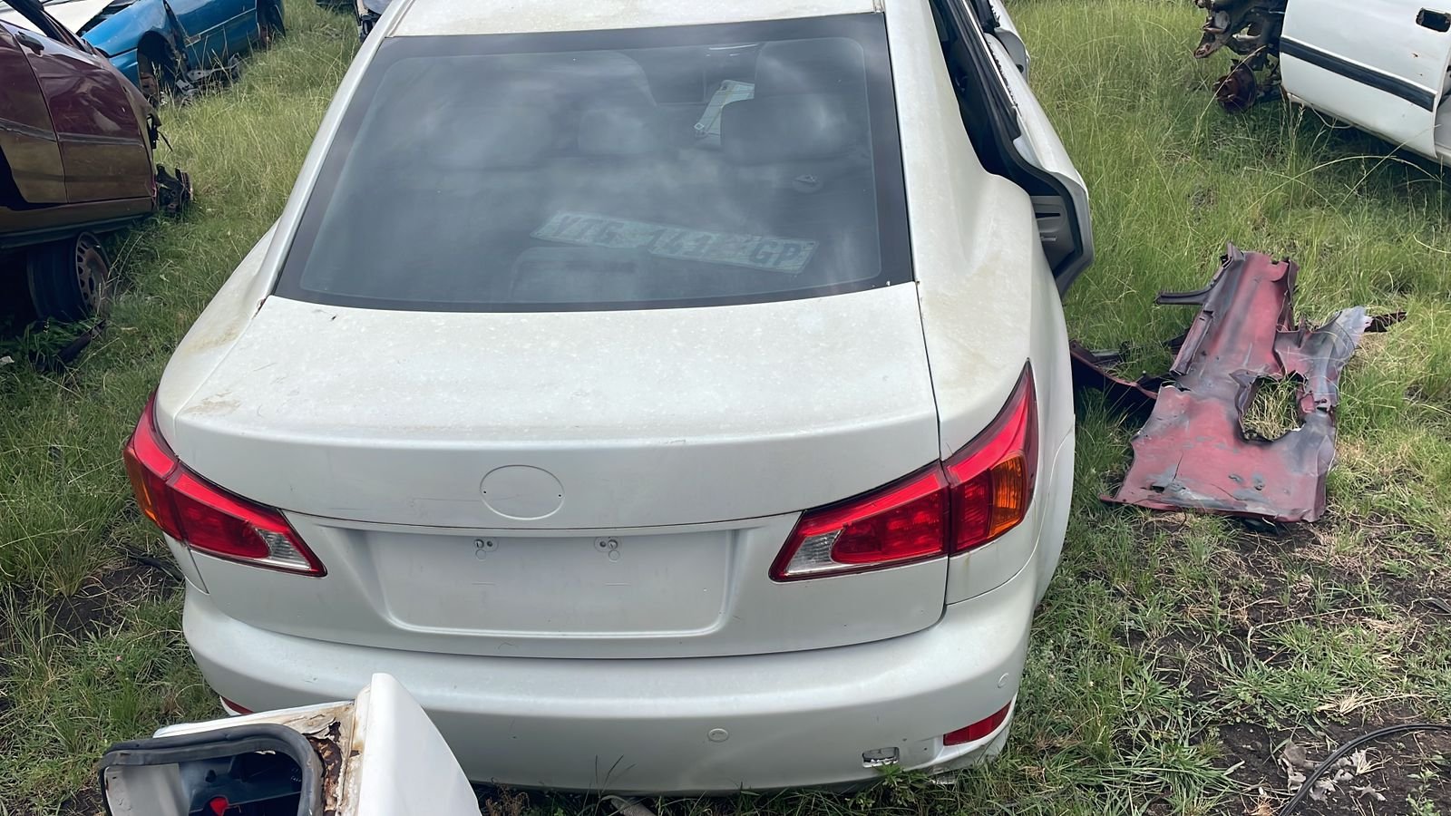 Lexus IS250 stripping for spares and parts