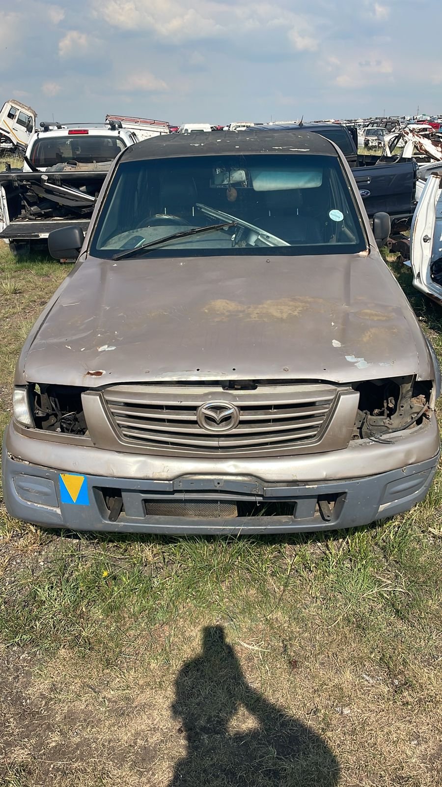 Mazda Drifter stripping for parts