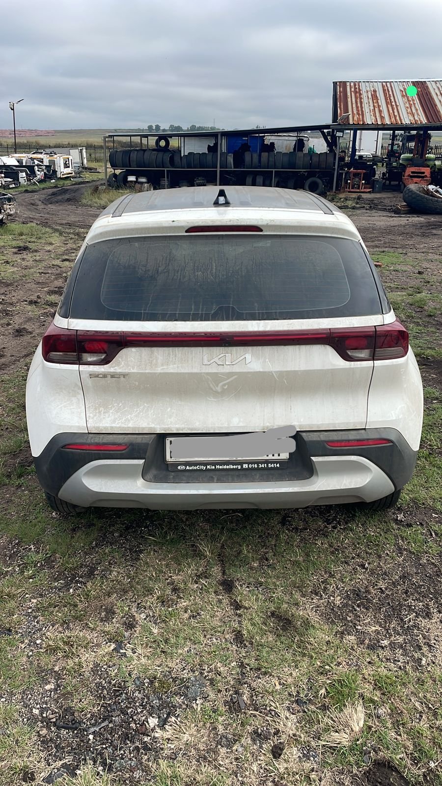 Kia Sonet stripping for pars