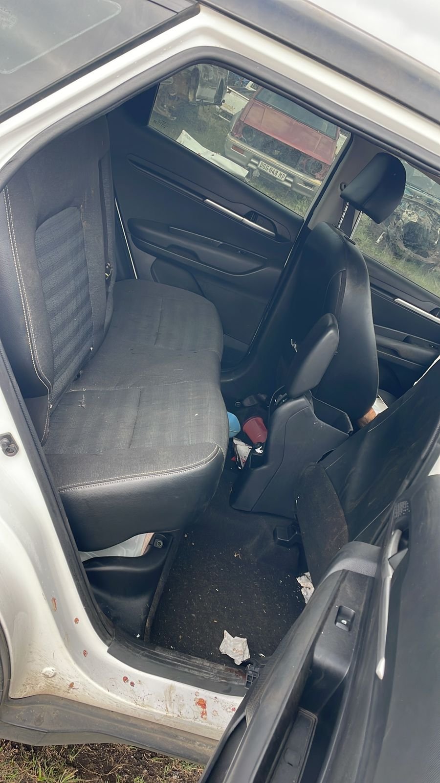 Kia Sonet stripping for pars