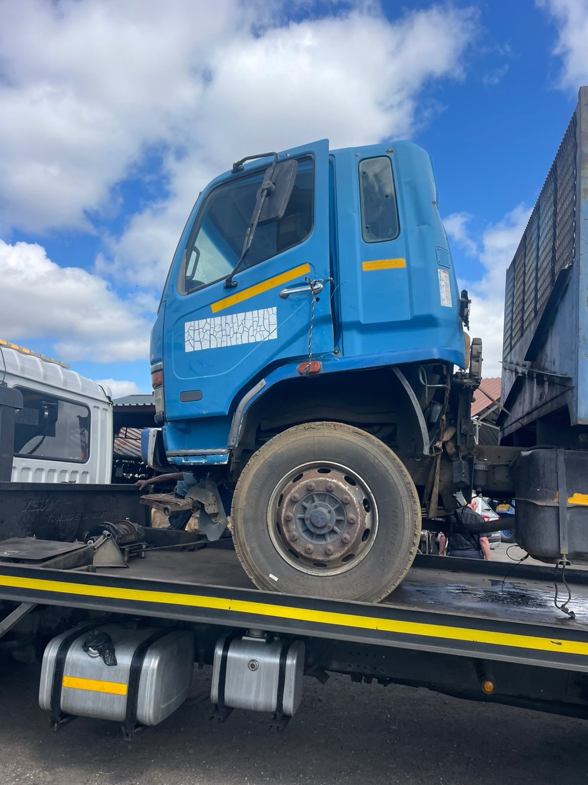 Mitsubishi Fuso Canter parts