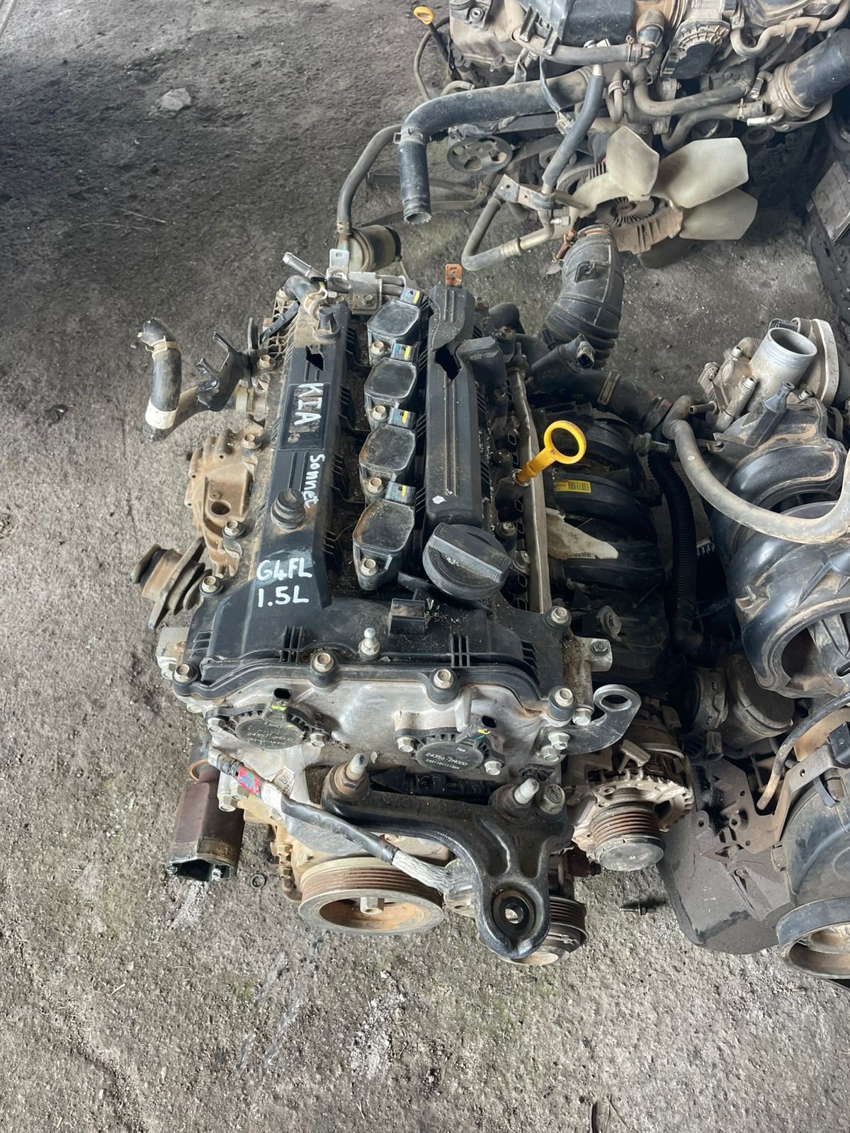 Kia Sonnet engine and gearbox parts available
