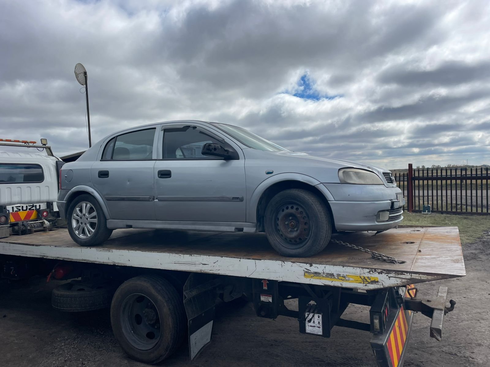 Opel Astra stripping for parts