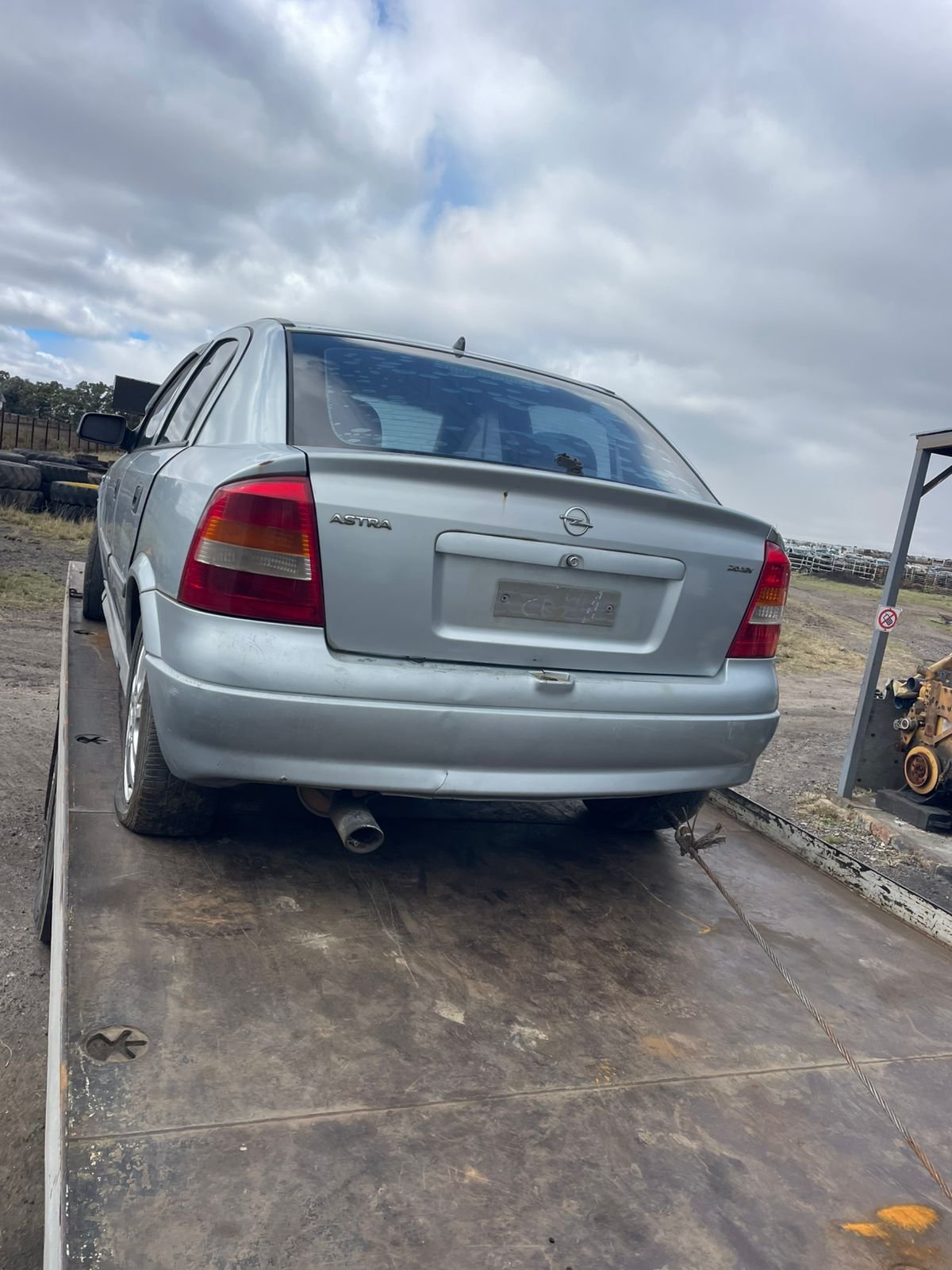Opel Astra stripping for parts
