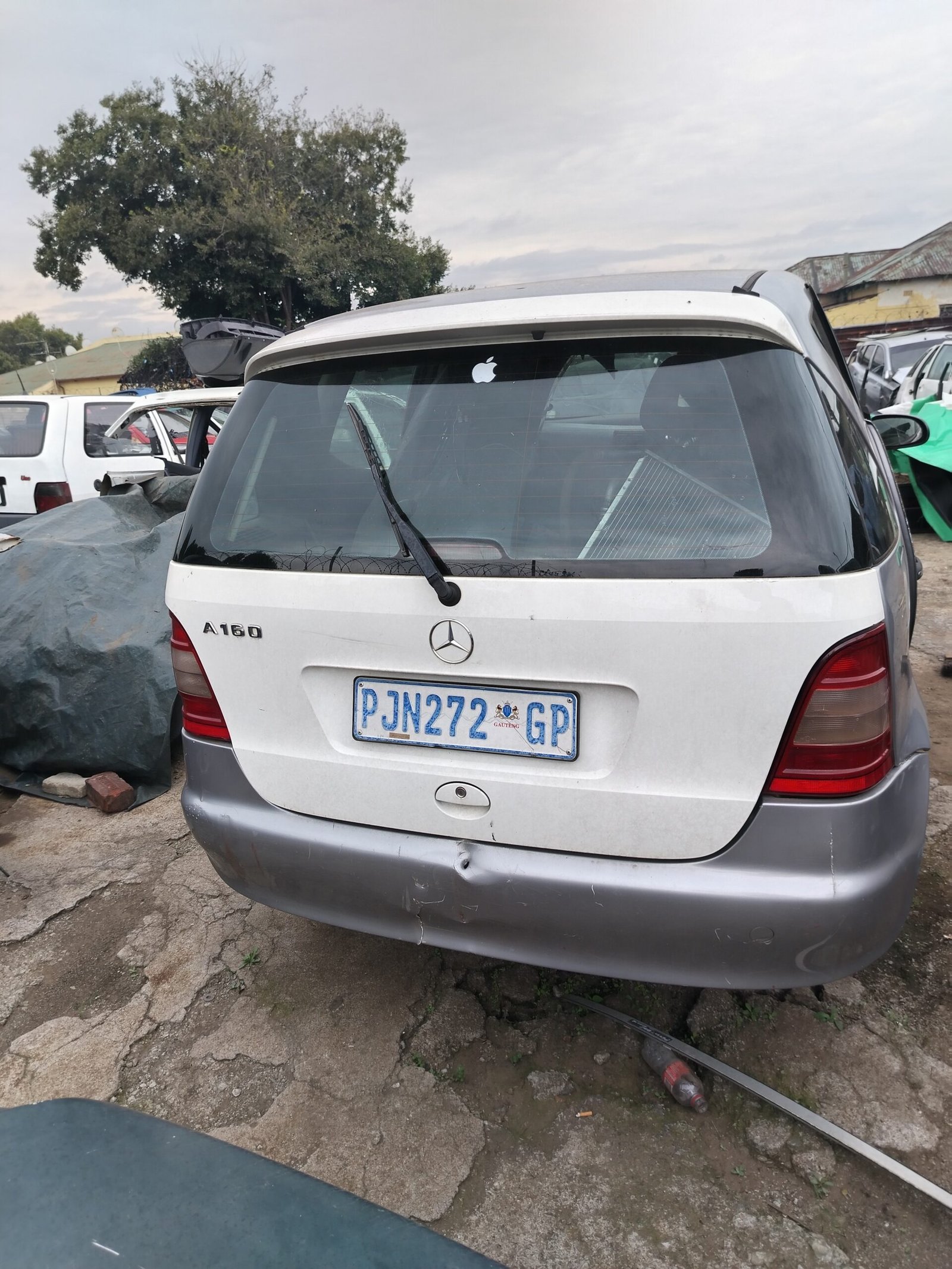 Mercedes A160 striping for parts