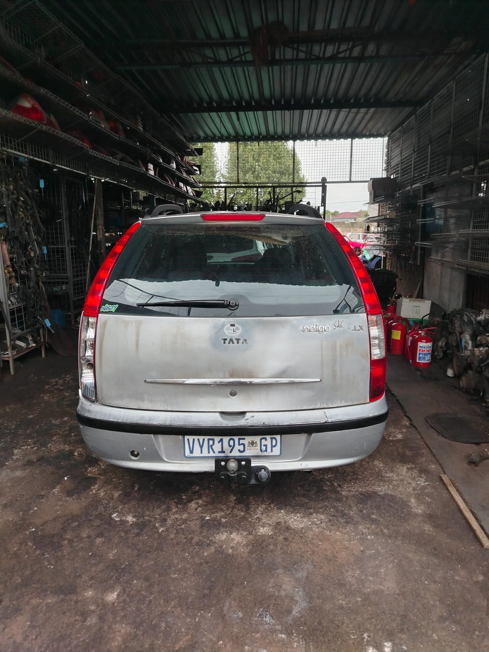 Tata indigo clx striping for parts