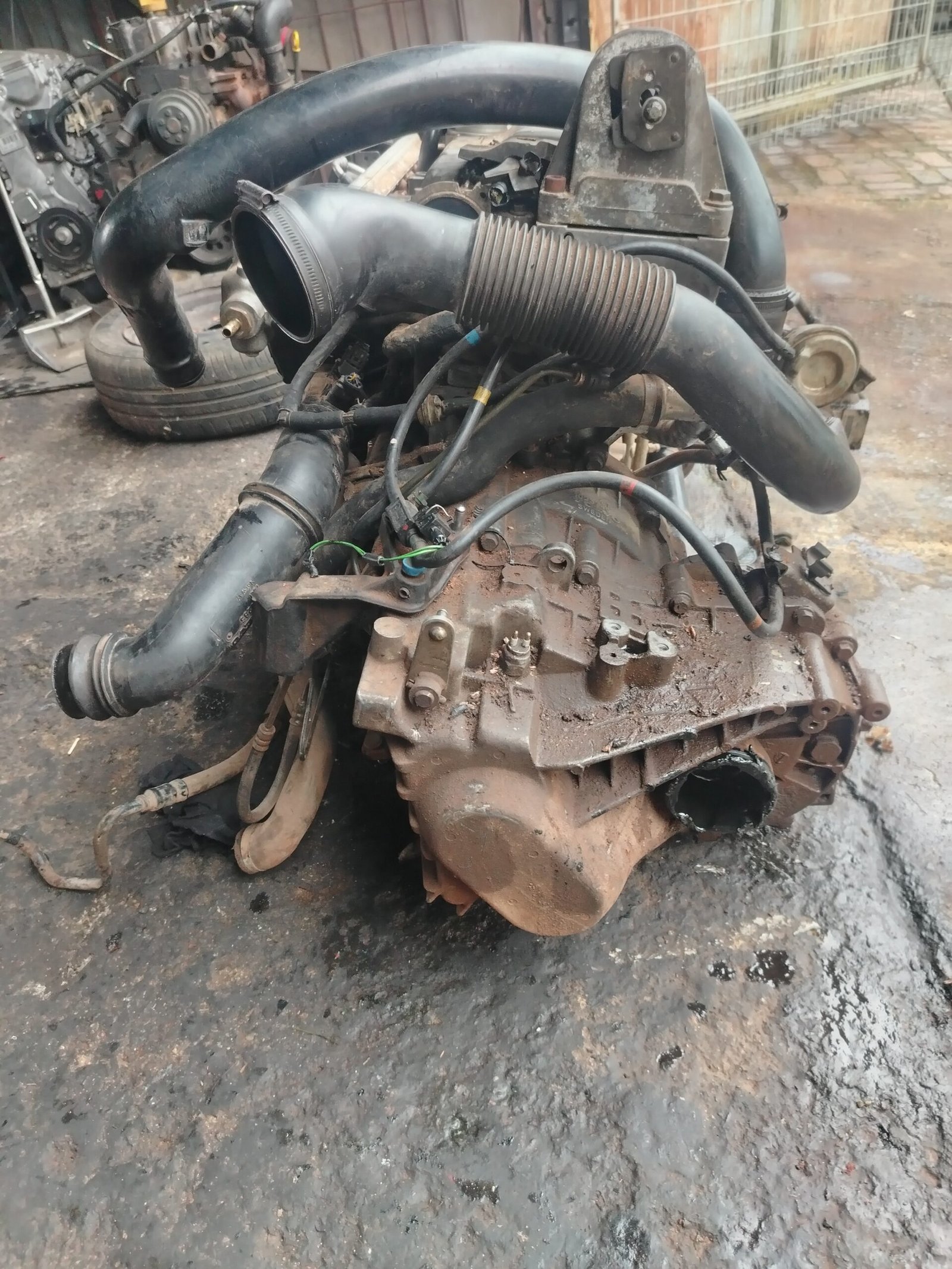 Volvo s60 engine and gearbox for sale