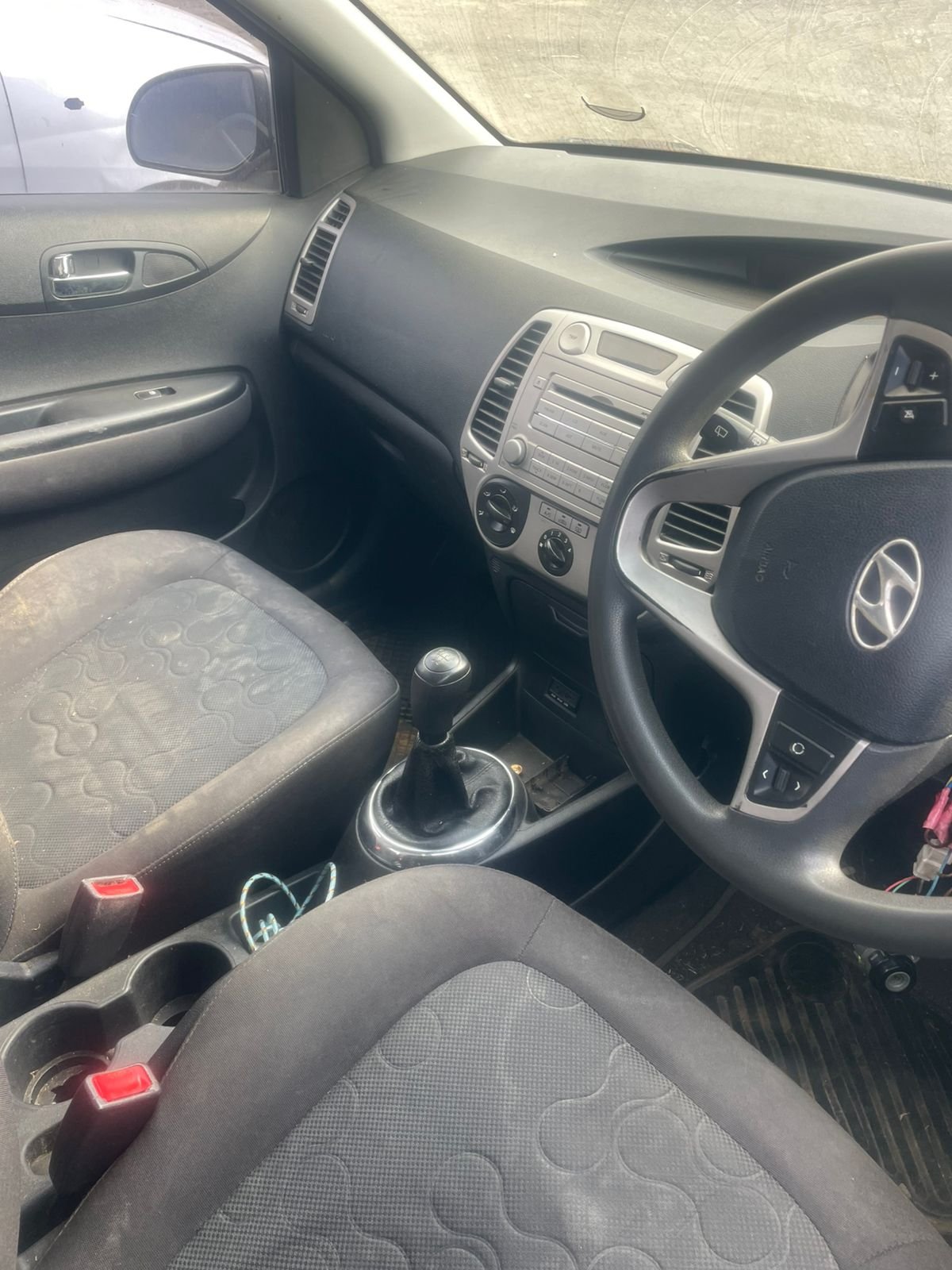 Hyundai I20 stripping for parts