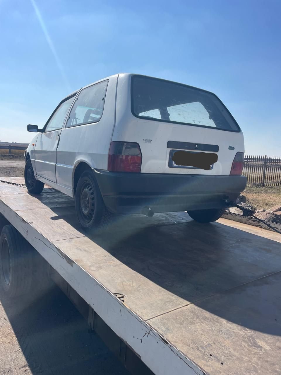 Fiat UNO stripping for parts