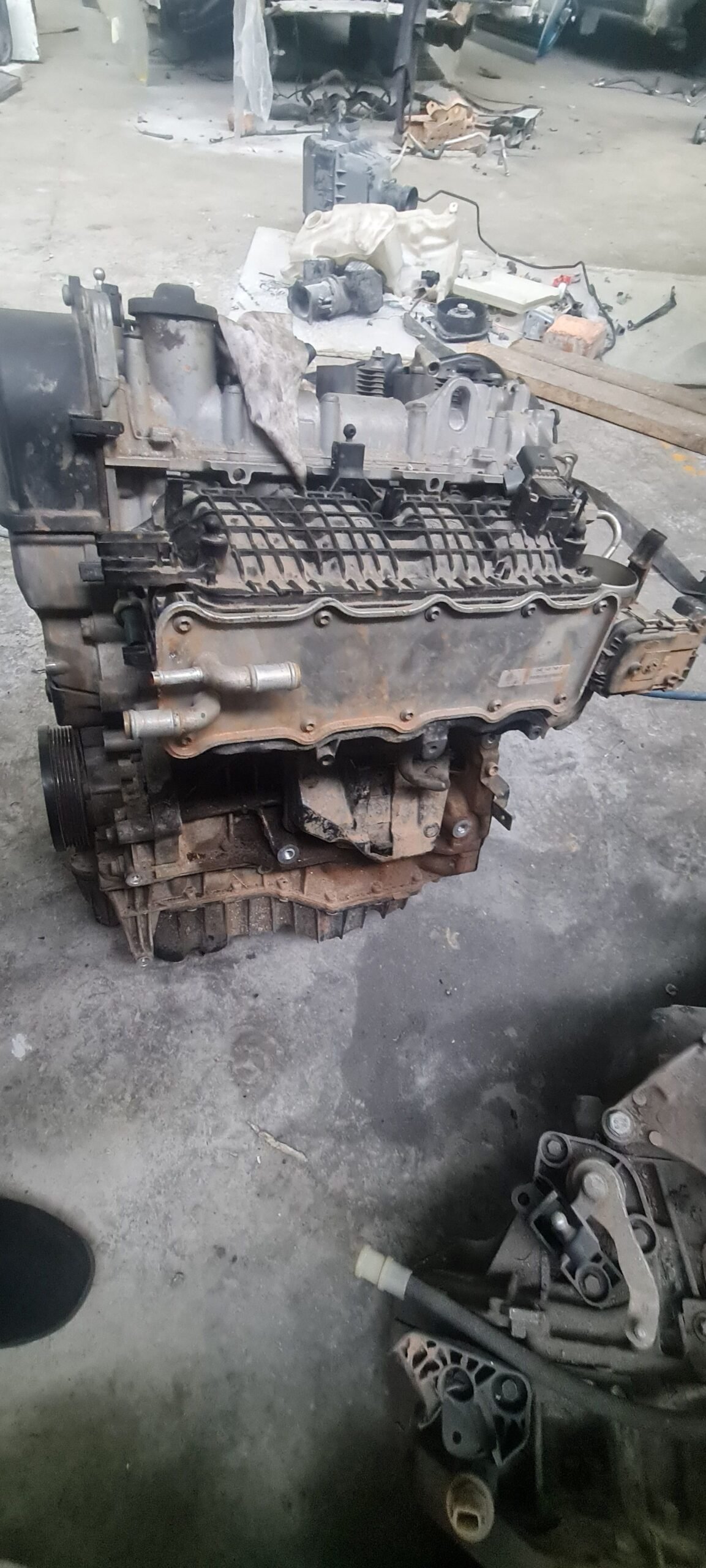 Audi A4 B9 1.4 TFSI engine