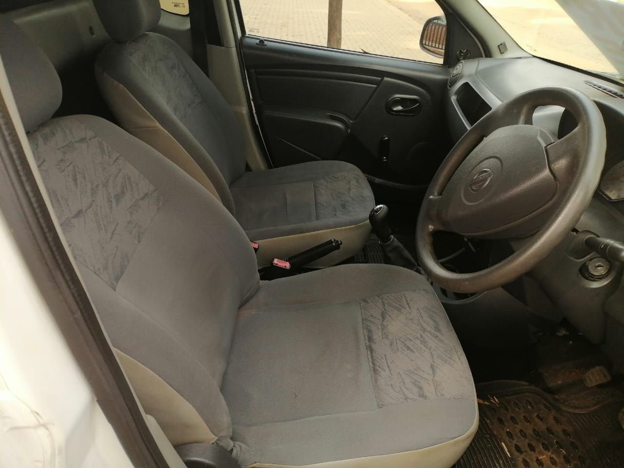2019 Model NP 200