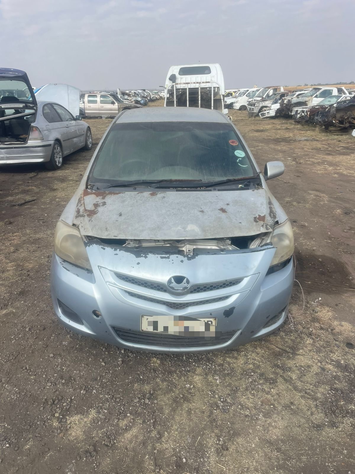 Toyota Yaris stripping for spares and parts