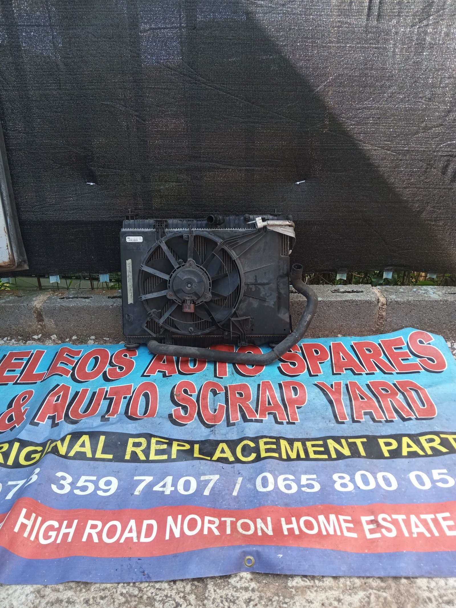 Ford Fiesta 1.0 EcoBoost radiator rack