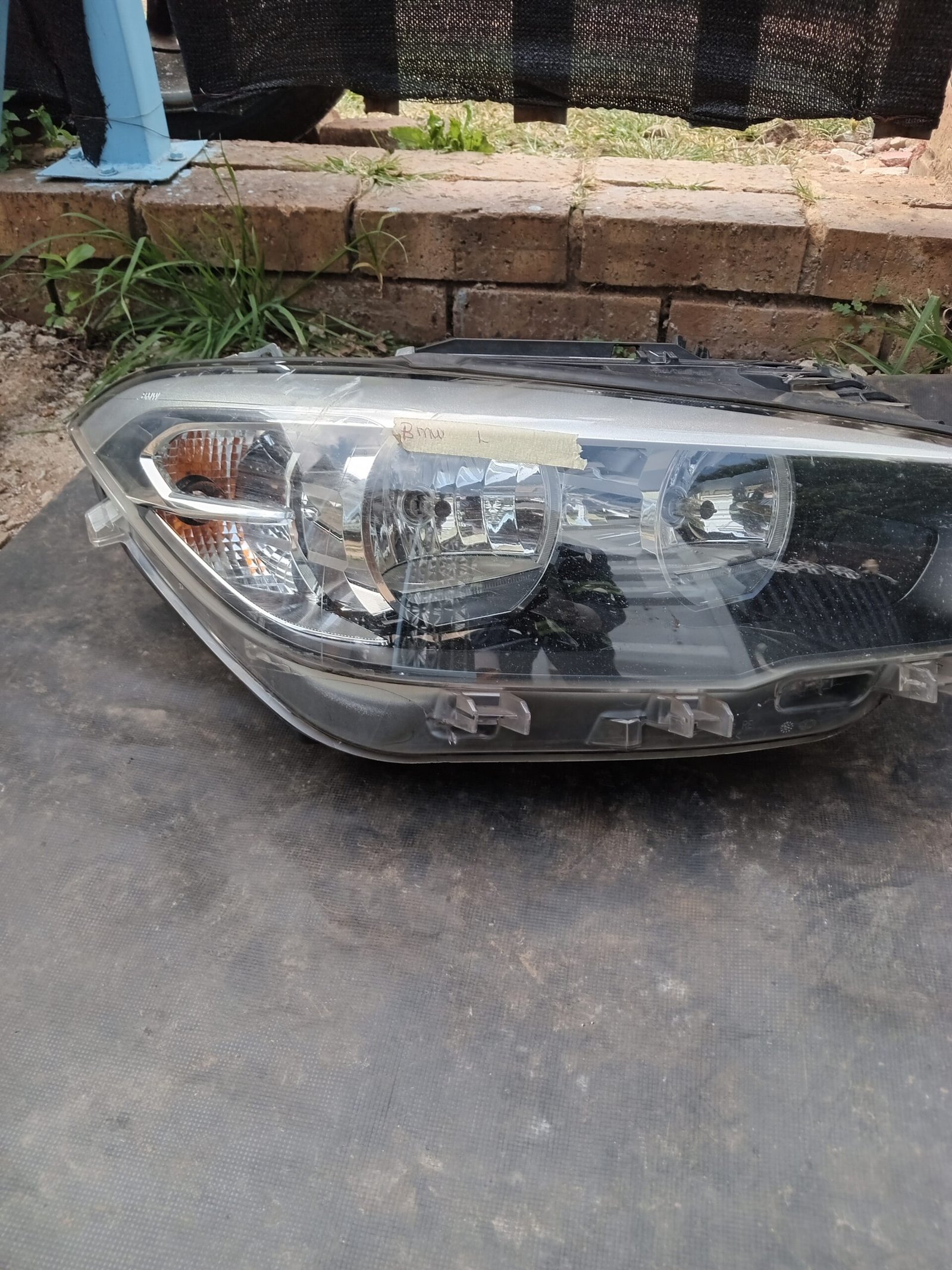 BMW 1 SERIES F20 HEADLIGHT
