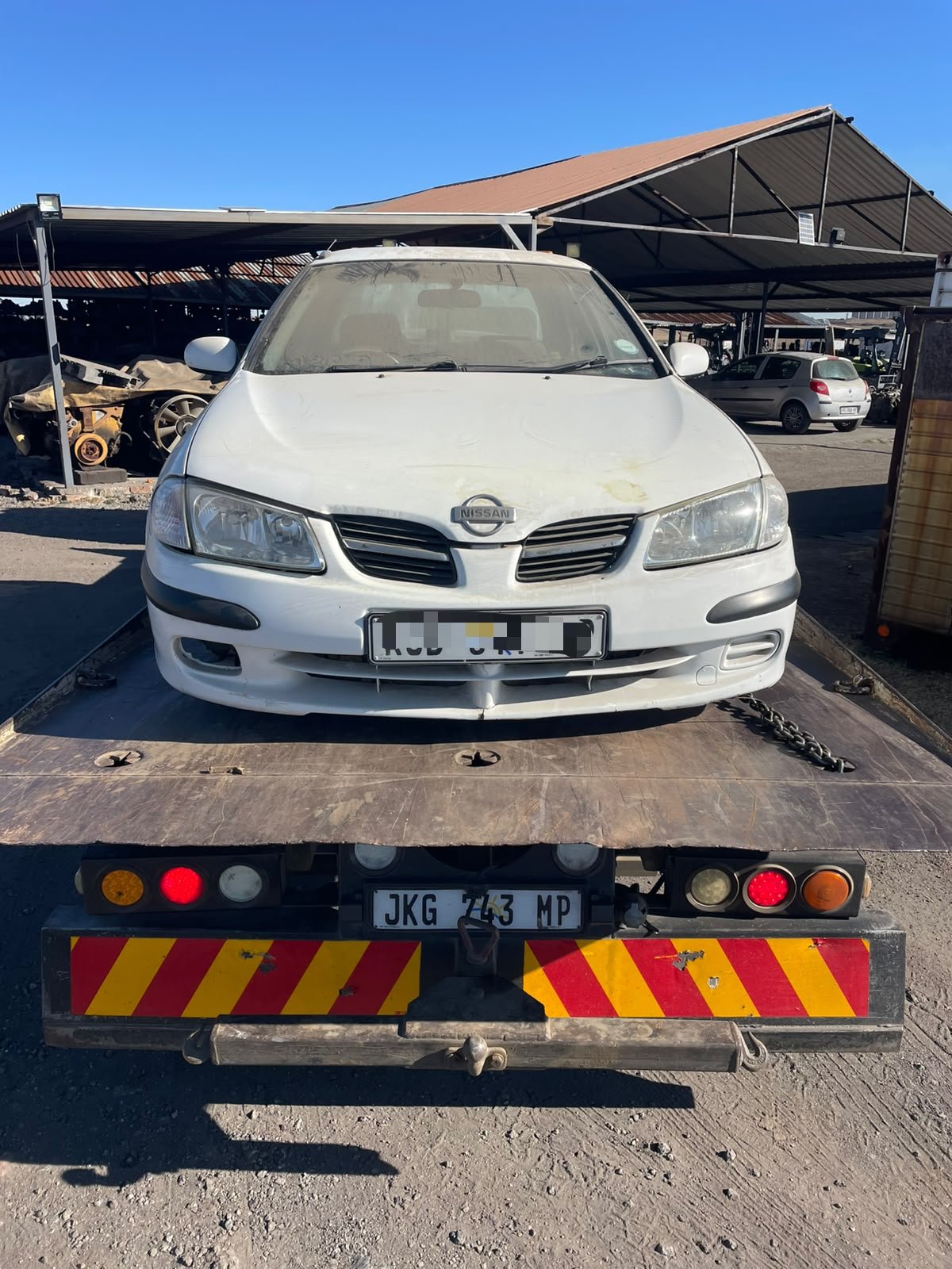 Nissan Almera parts